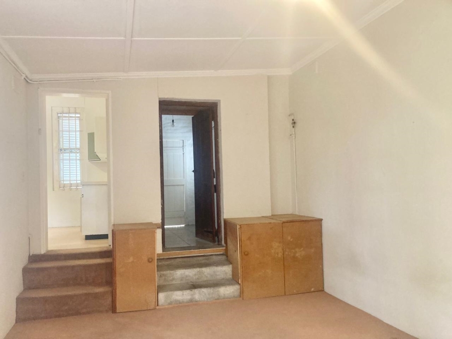 To Let 5 Bedroom Property for Rent in Rondebosch Western Cape